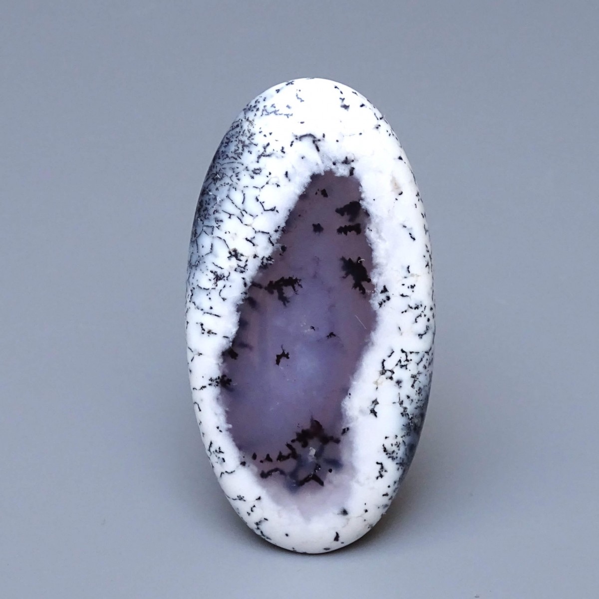 Dendritischer Opal (Merlinit) Cabochon 16,2g, Madagaskar