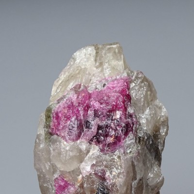 Rubelite/red tourmaline, black turmaline 54.8g, Brazil