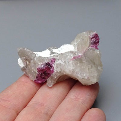 Rubelite/red tourmaline 26.3g, Brazil