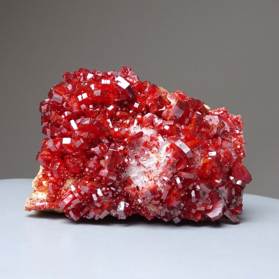 Vanadinite mineral 793g, Morocco