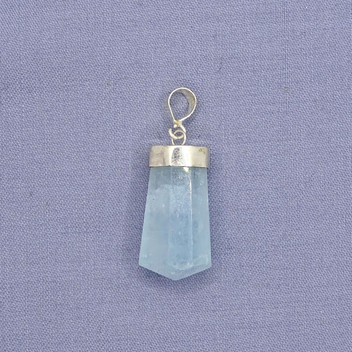 Aquamarine natural crystal pendant 5.5g, Afghanistan