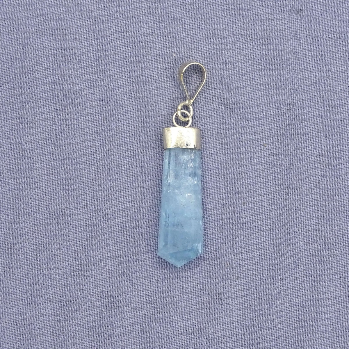 Aquamarine natural crystal pendant 2g, Afghanistan