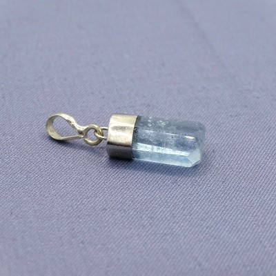 Aquamarine natural crystal pendant 2.5g, Afghanistan