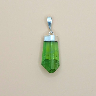 Peridot /Olivine natural crystal pendant 4.8g Pakistan