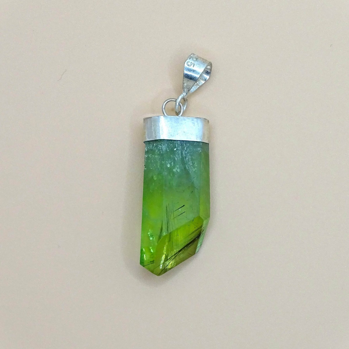 Peridot /Olivine natural crystal pendant 4.5g Pakistan