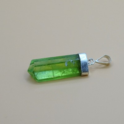 Peridot /Olivine natural crystal pendant 5.6g Pakistan