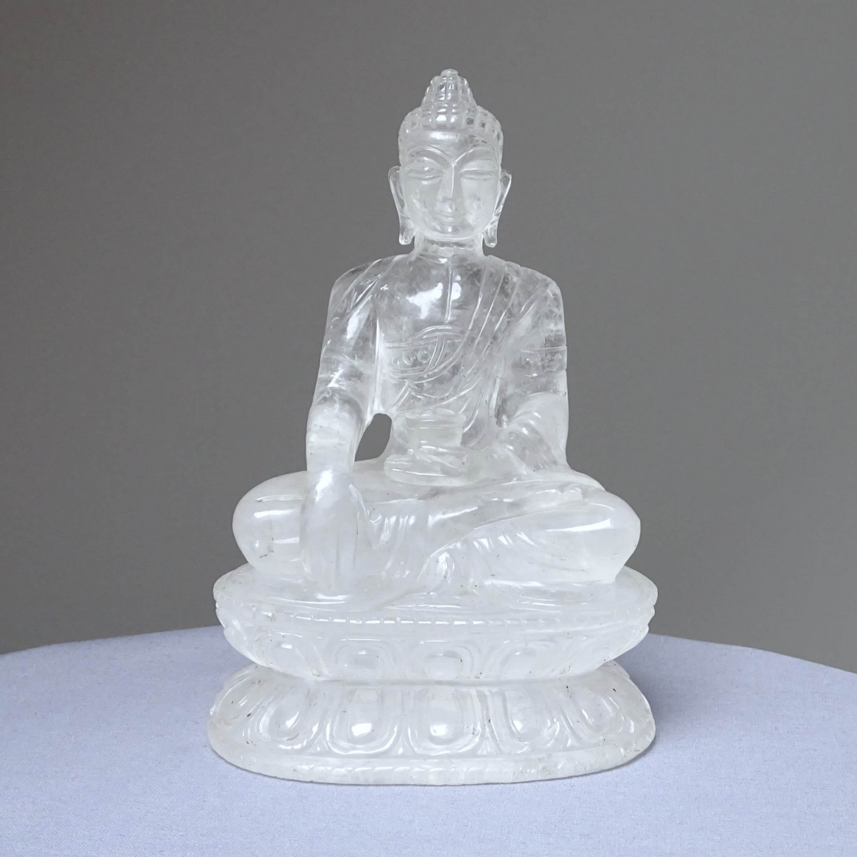 Buddha sedící z Himalajského křišťálu 1346g, Pakistán