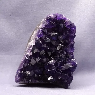 Amethyst natürliche Druse 947g, Uruguay