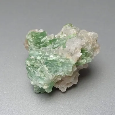 Tourmaline natural in quartz 54g, Pakistan