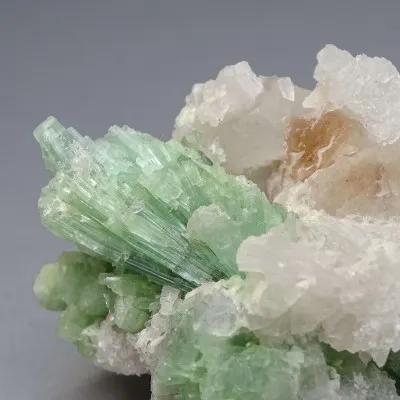 Tourmaline natural in quartz 49g, Pakistan