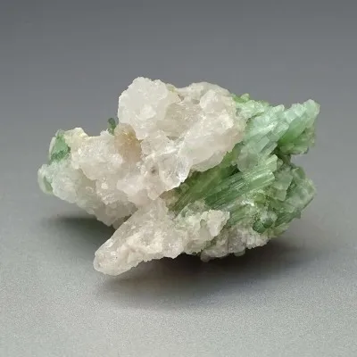 Tourmaline natural in quartz 49g, Pakistan