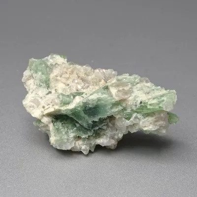 Tourmaline natural in quartz 43g, Pakistan