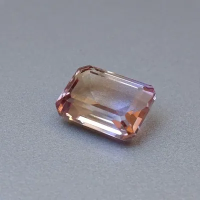 Ametrín přírodní broušený 16,30ct, Bolívie