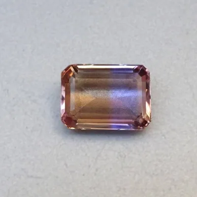 Ametrín přírodní broušený 16,30ct, Bolívie