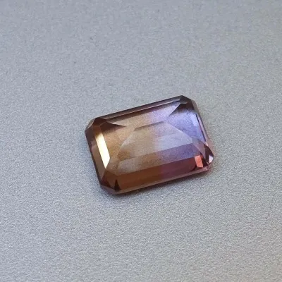 Ametrín přírodní broušený 16,30ct, Bolívie