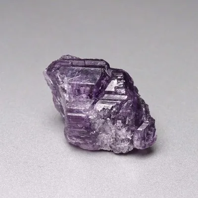 Scapolit lila Naturkristall 36,8g, Afghanistan