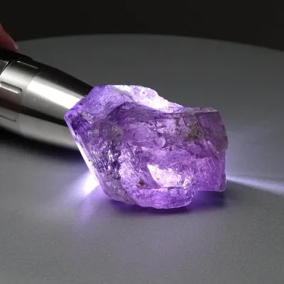 Scapolite purple natural crystal 79.2g, Afghanistan