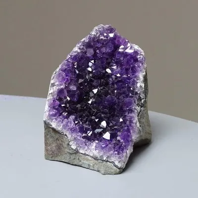Amethyst natürliche Druse 190g, Uruguay