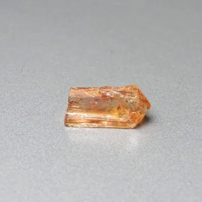Topaz imperial natural crystal 2.5g, Brazil | MINERALS-STONES®