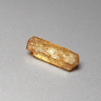 Topaz imperial natural crystal 7g, Brazil | MINERALS-STONES®