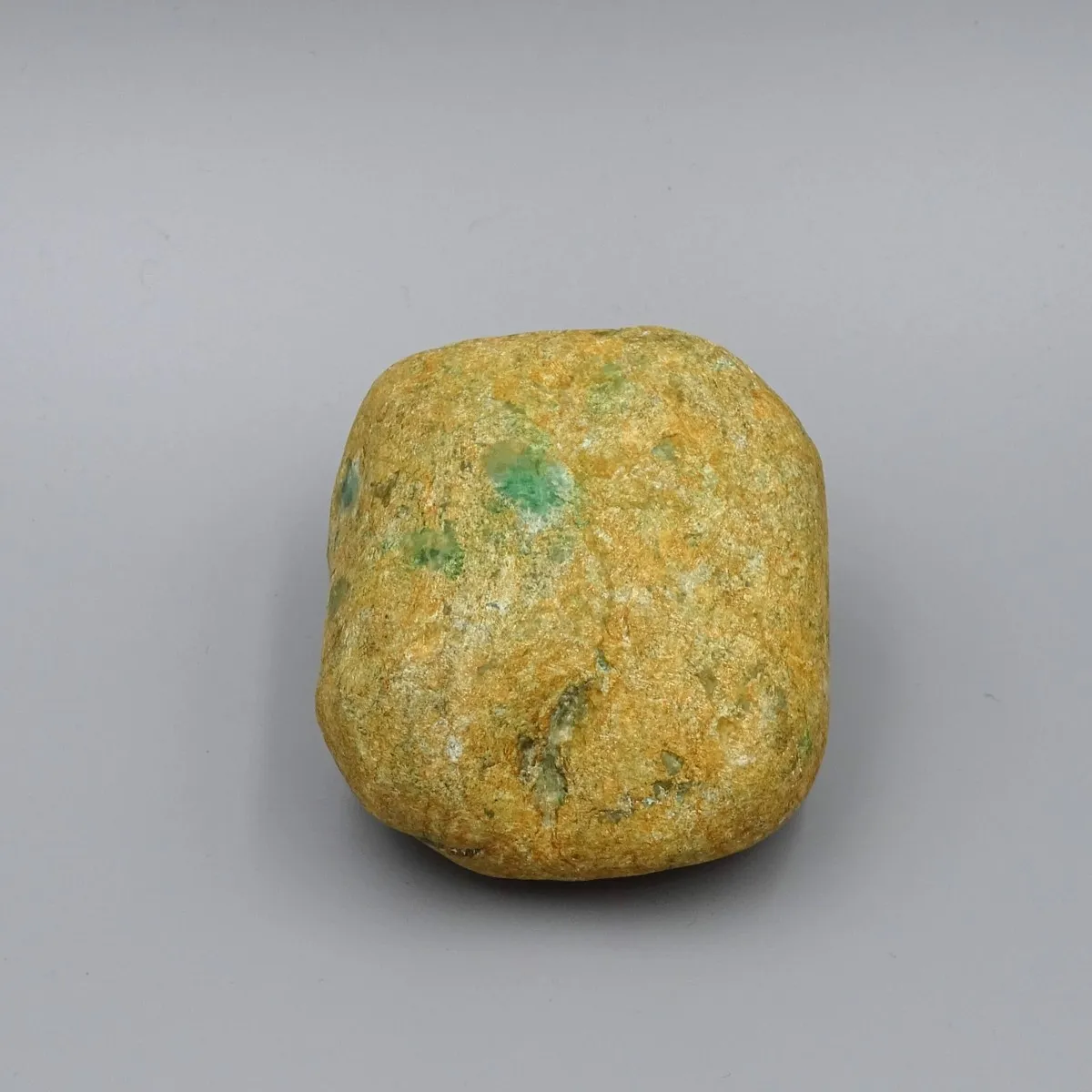 Jadeite natural boulder 458g, Burma (Myanmar) | MINERALS-STONES®