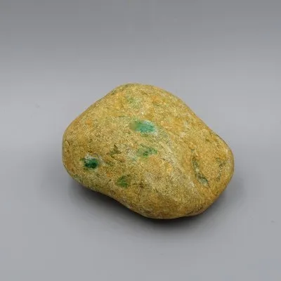 Natürlicher Jadeit-Felsbrocken 458g, Burma (Myanmar)