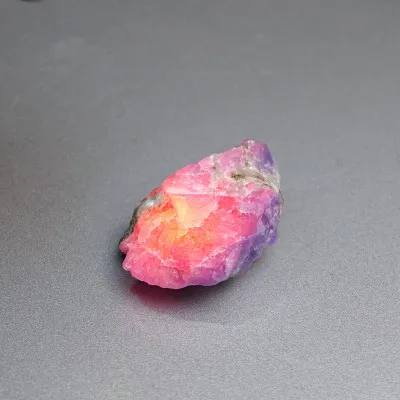 Hackmanit přírodní krystal 9,2g, Afganistán | Minerals-stones
